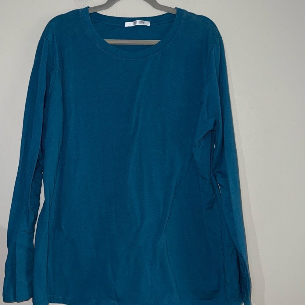 Cloud 9 dark teal blue long sleeve t-shirt longer style with a scoop neck